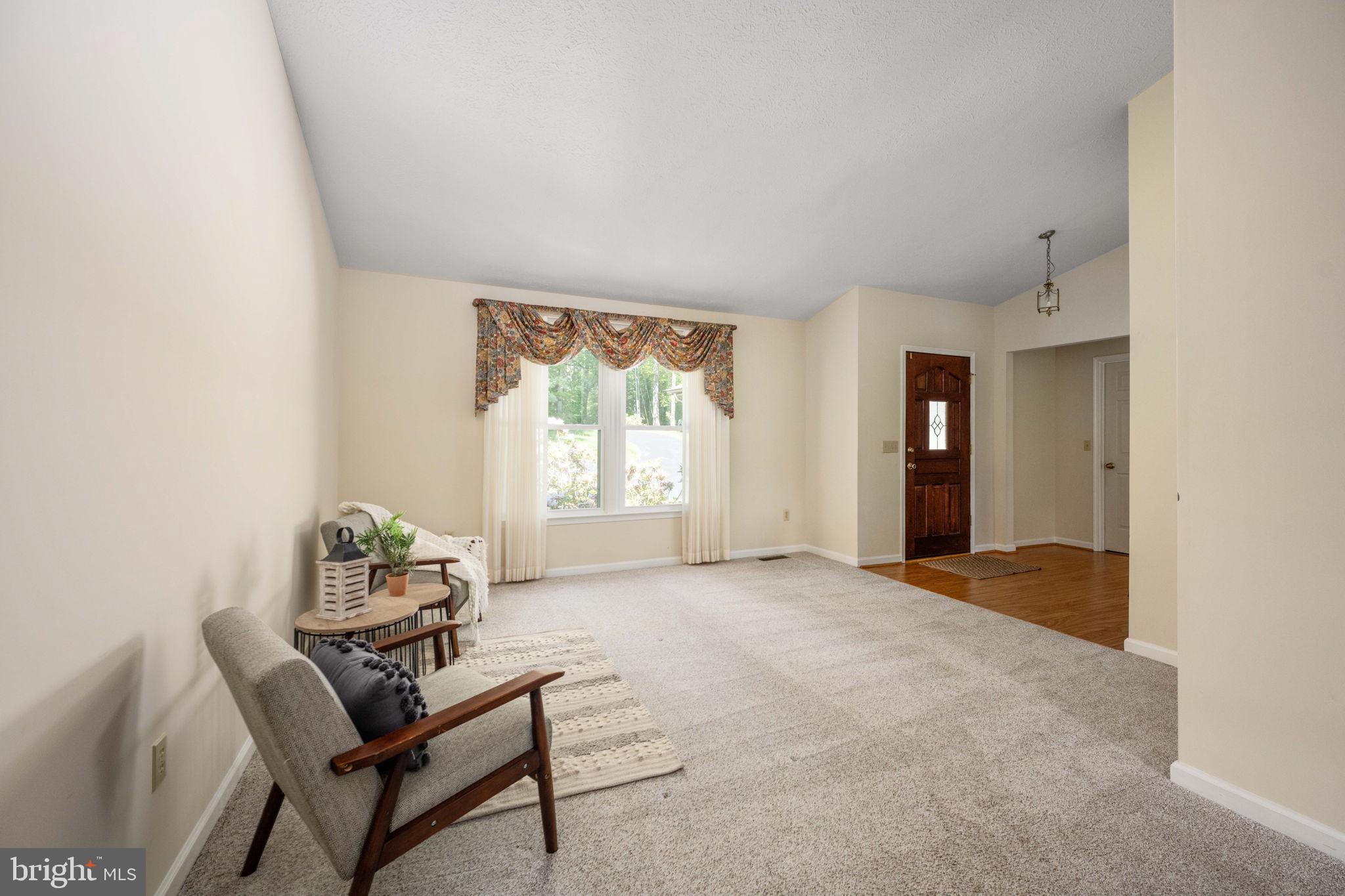 LAKE WILDERNESS - Residential