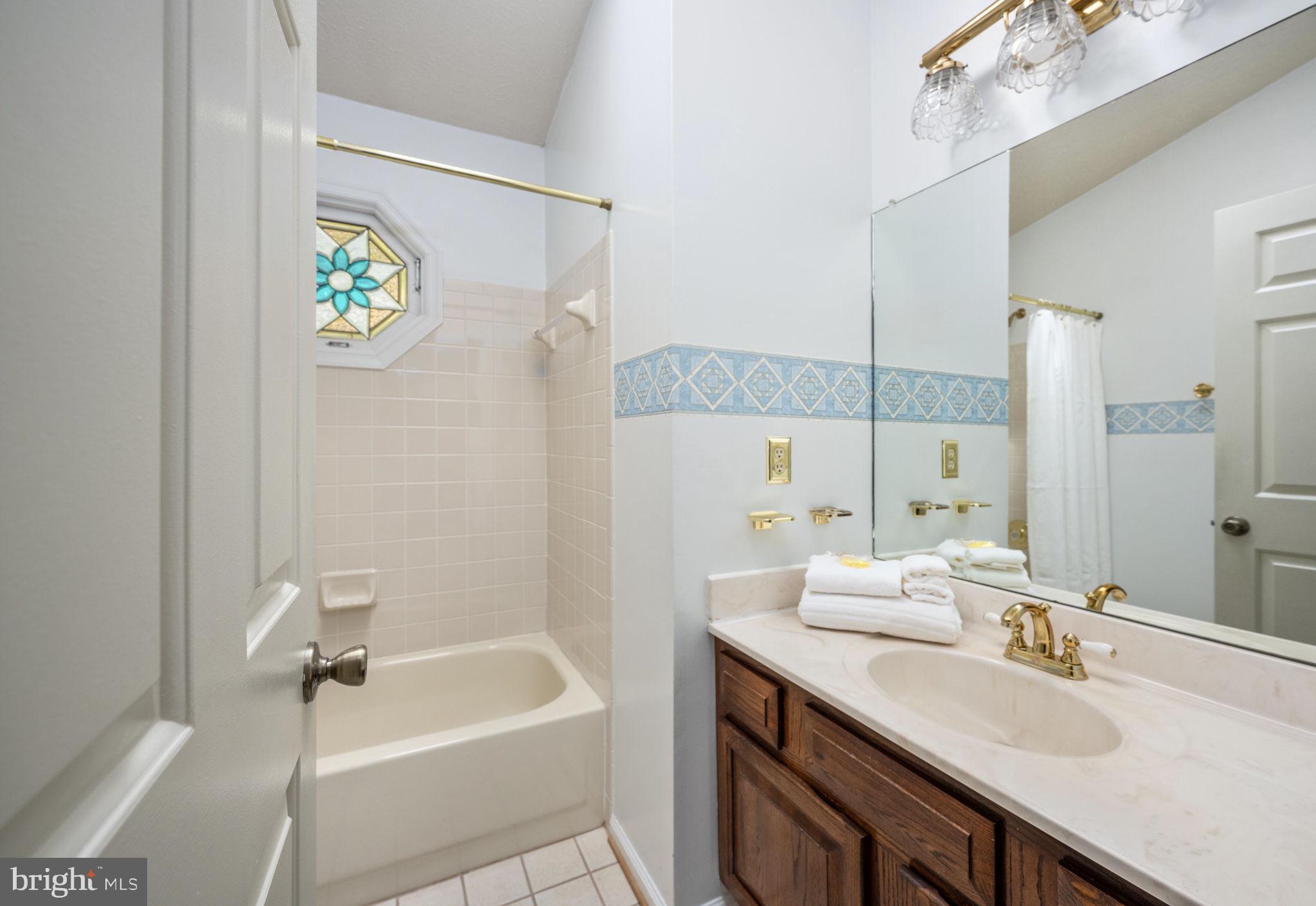 LAKE WILDERNESS - Residential