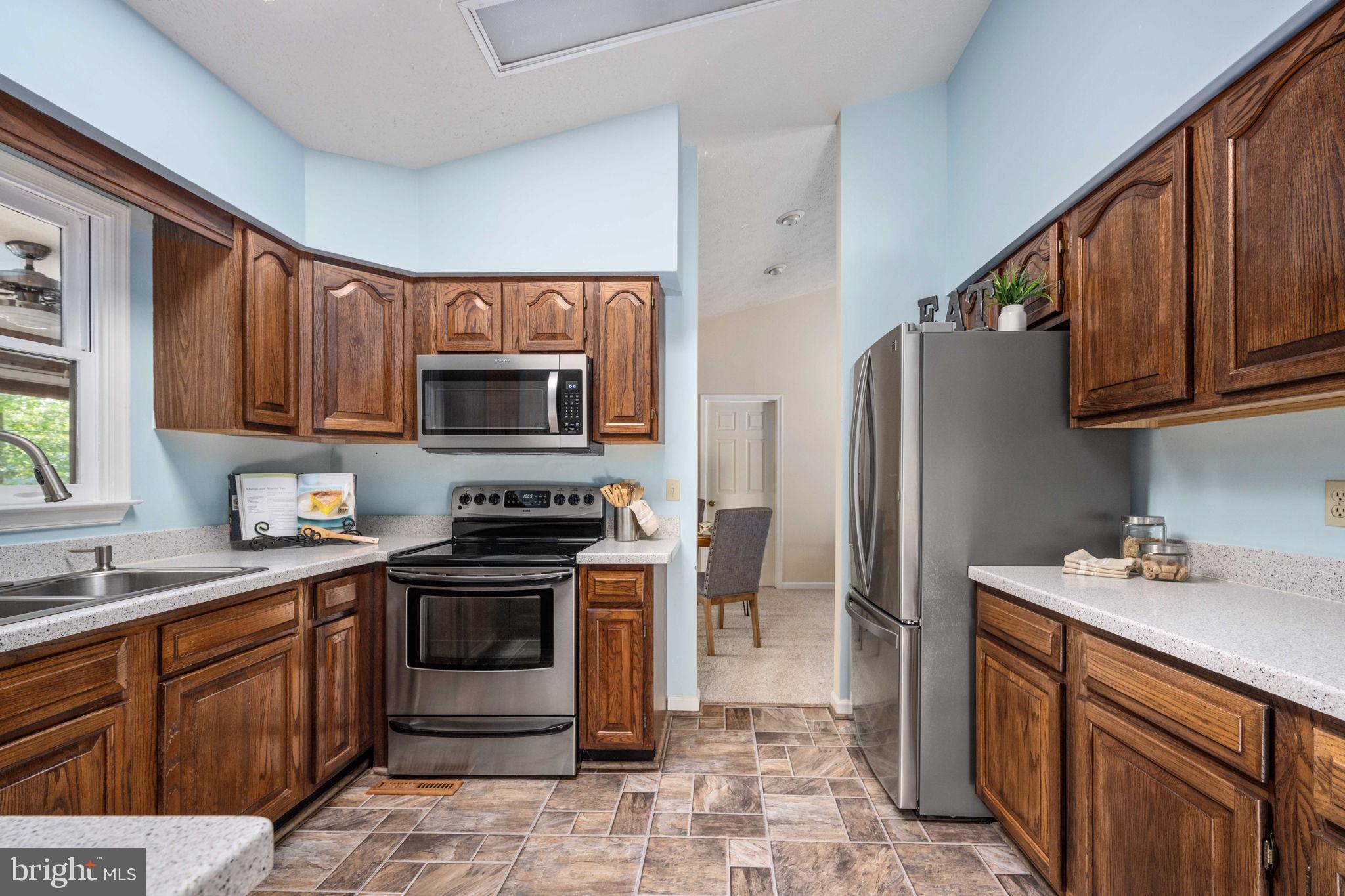 LAKE WILDERNESS - Residential