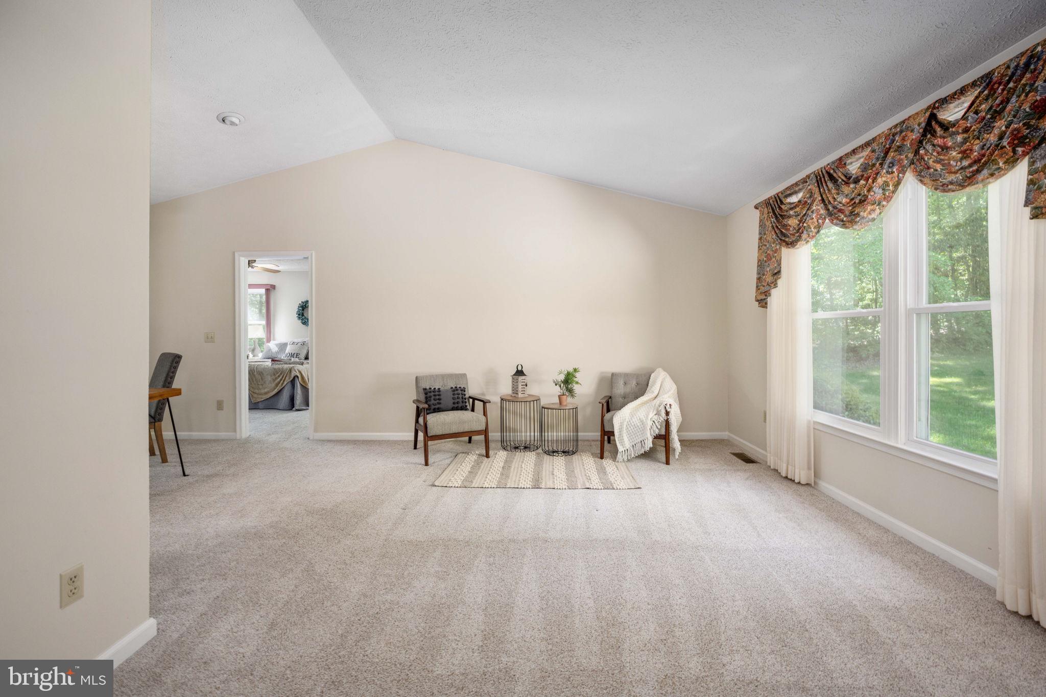 LAKE WILDERNESS - Residential