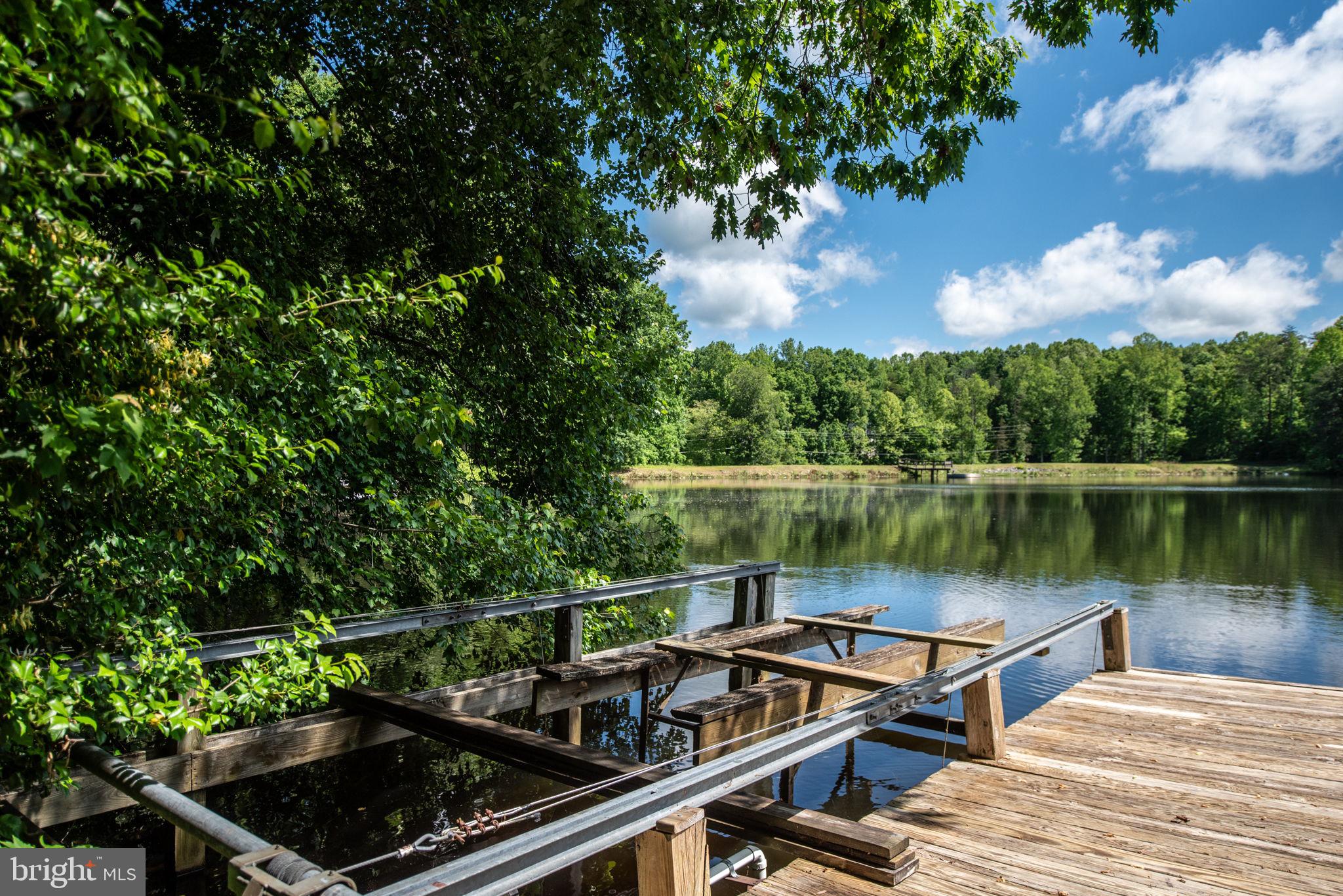 LAKE WILDERNESS - Residential