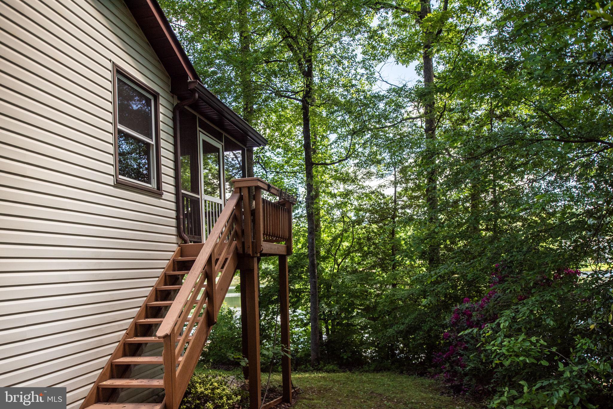 LAKE WILDERNESS - Residential