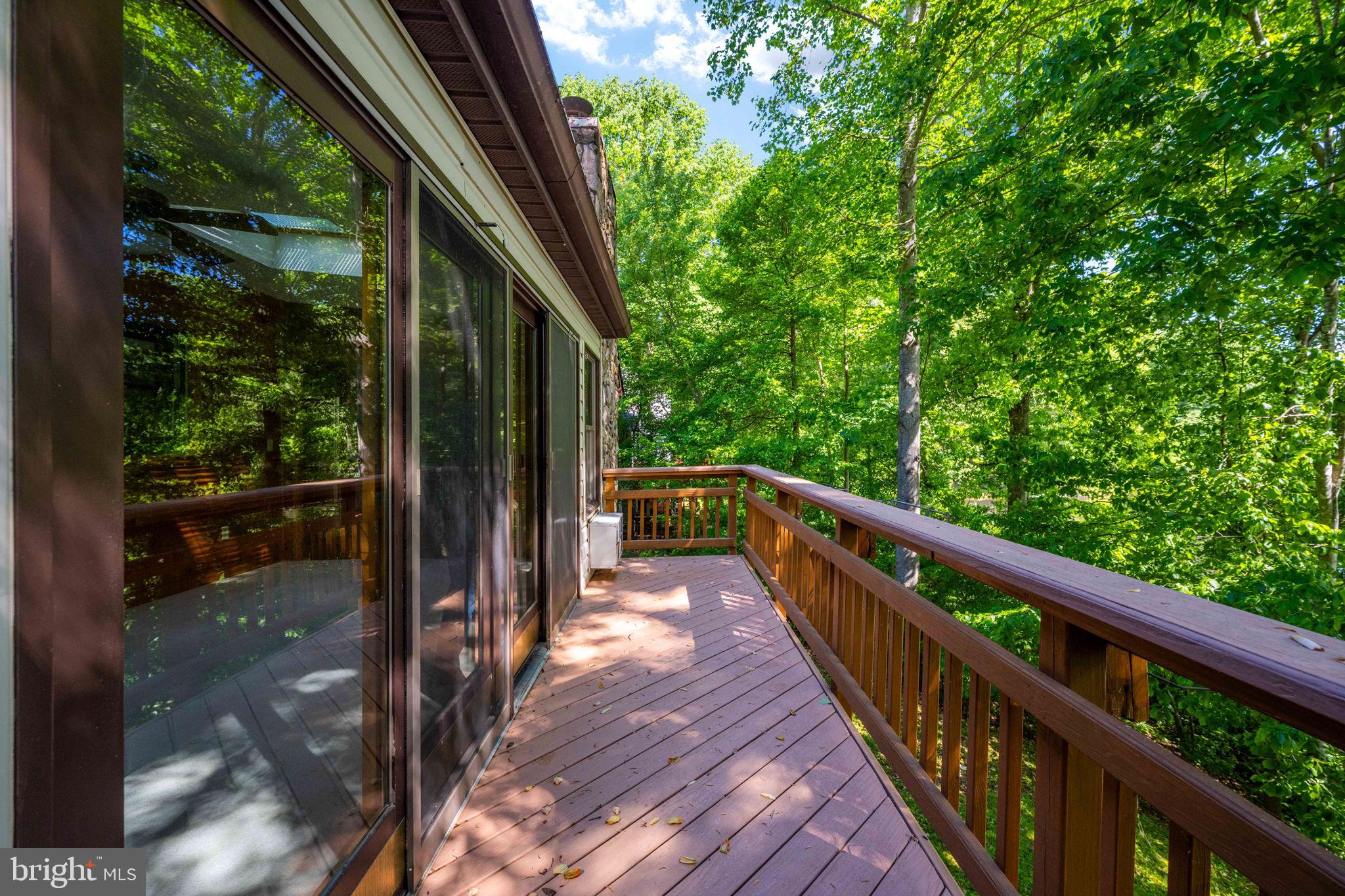 LAKE WILDERNESS - Residential