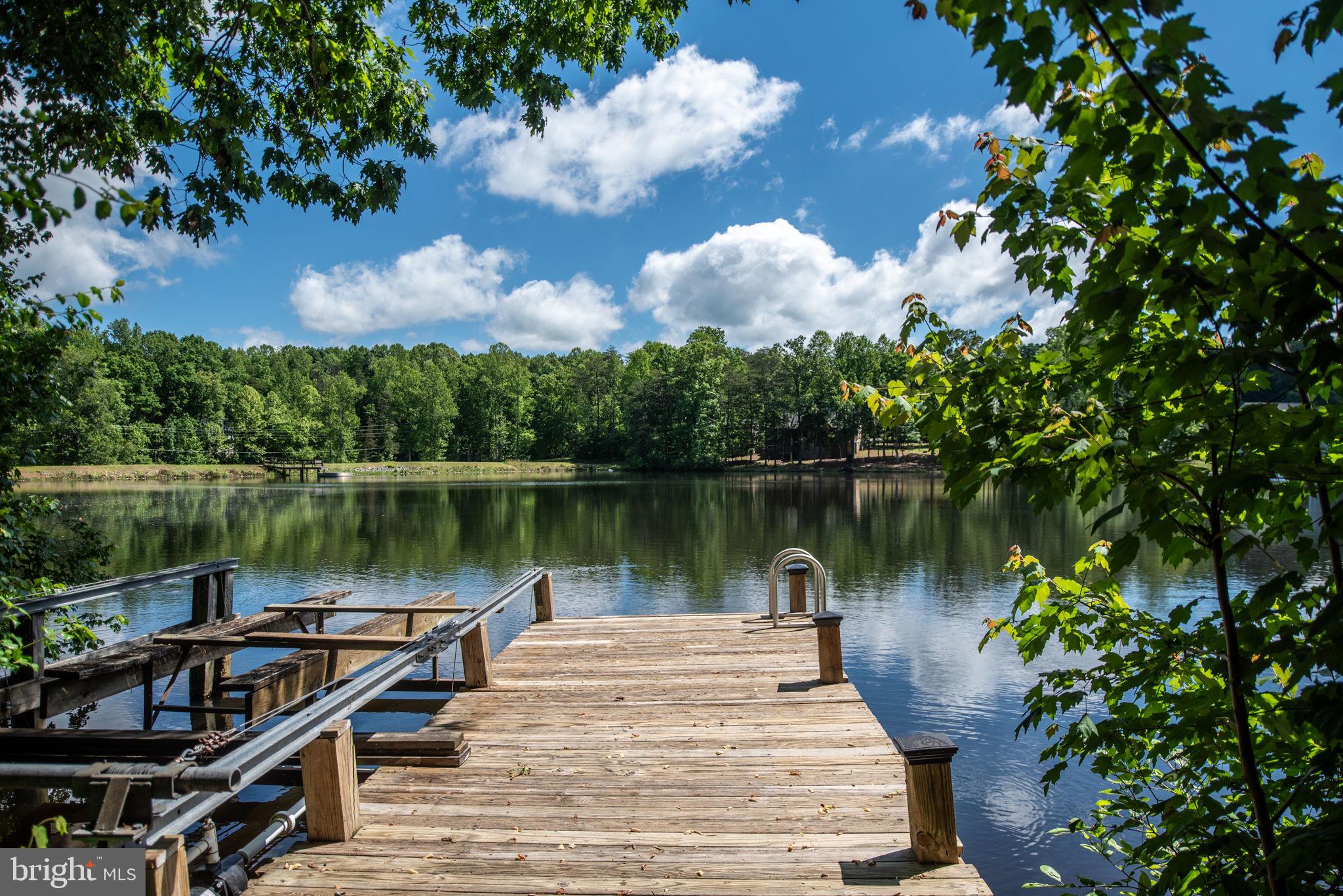 LAKE WILDERNESS - Residential