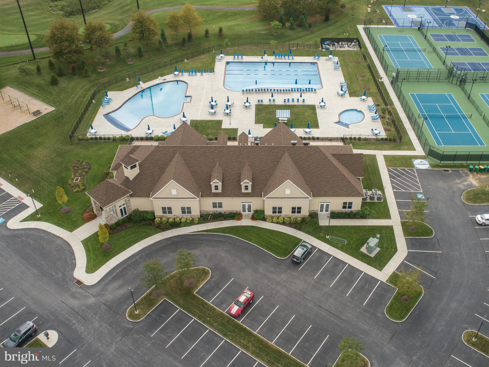 BLUE BELL CC - Residential