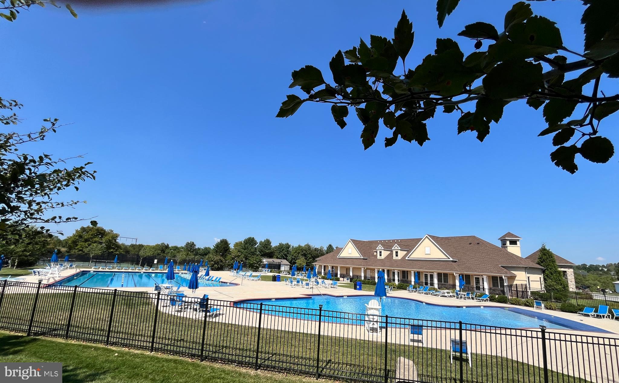 BLUE BELL CC - Residential