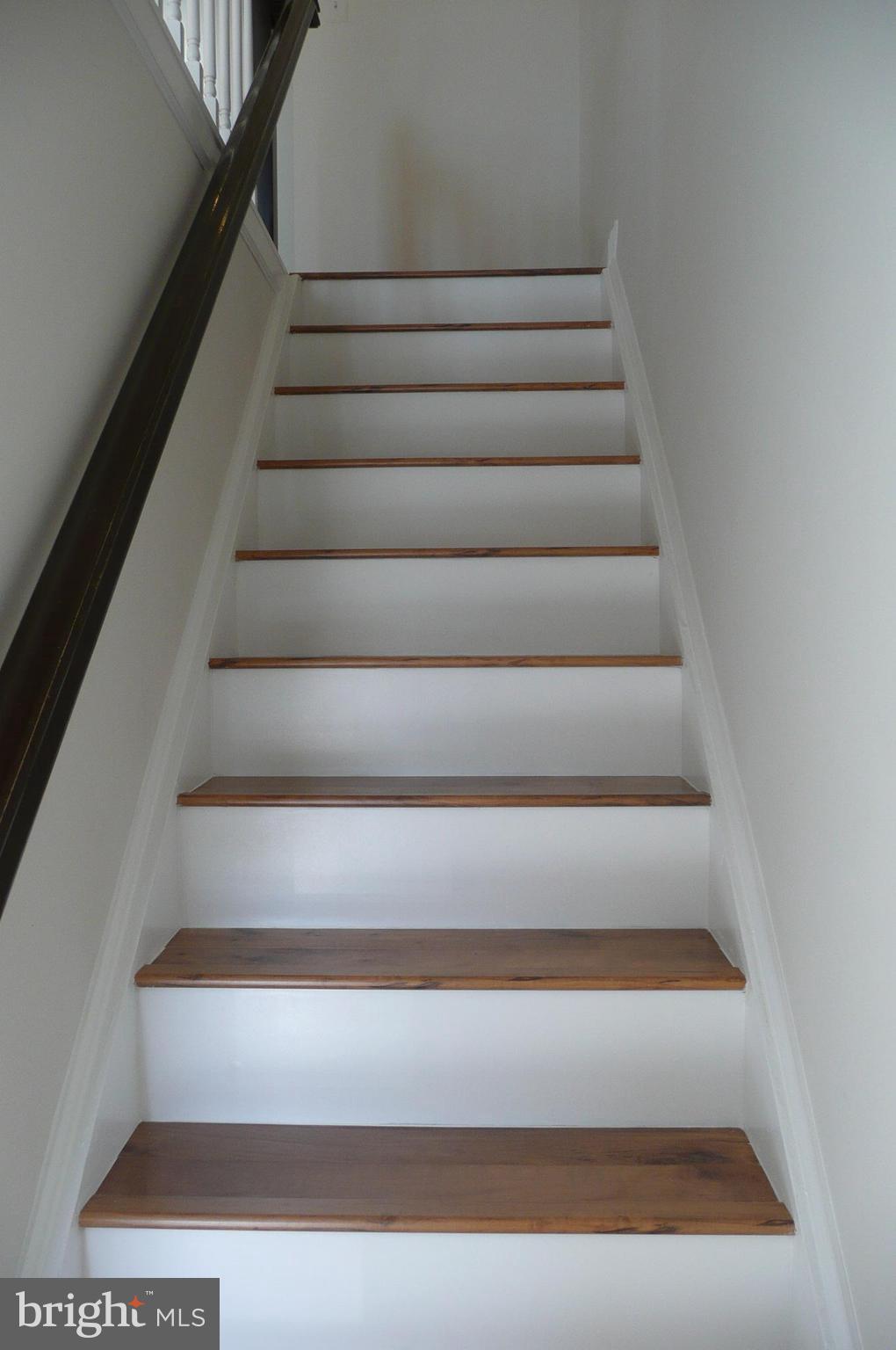 FOXFIELD - Residential Lease