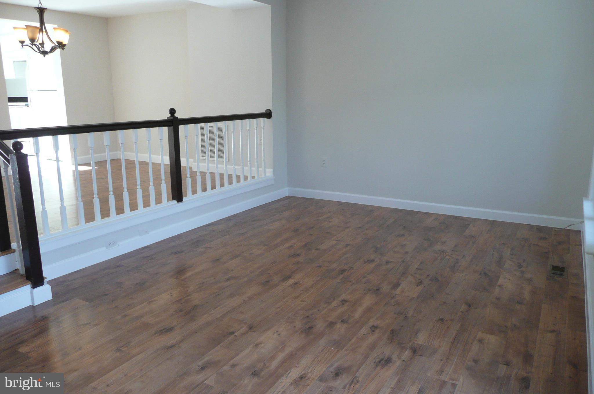 FOXFIELD - Residential Lease