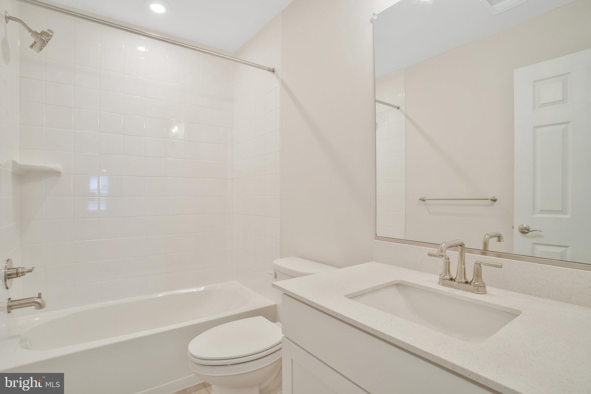 LOVING ESTATES - Residential