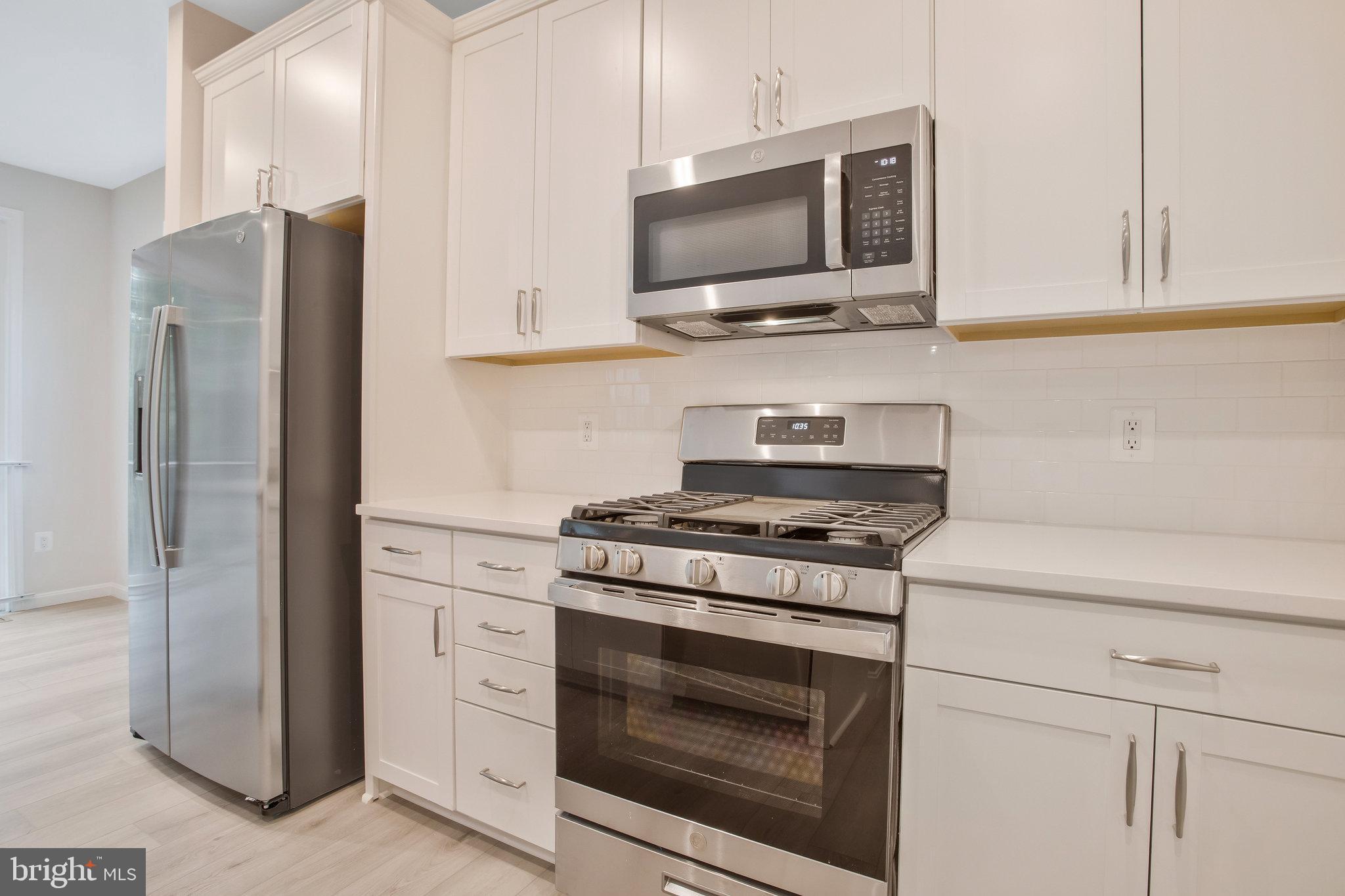 LOVING ESTATES - Residential