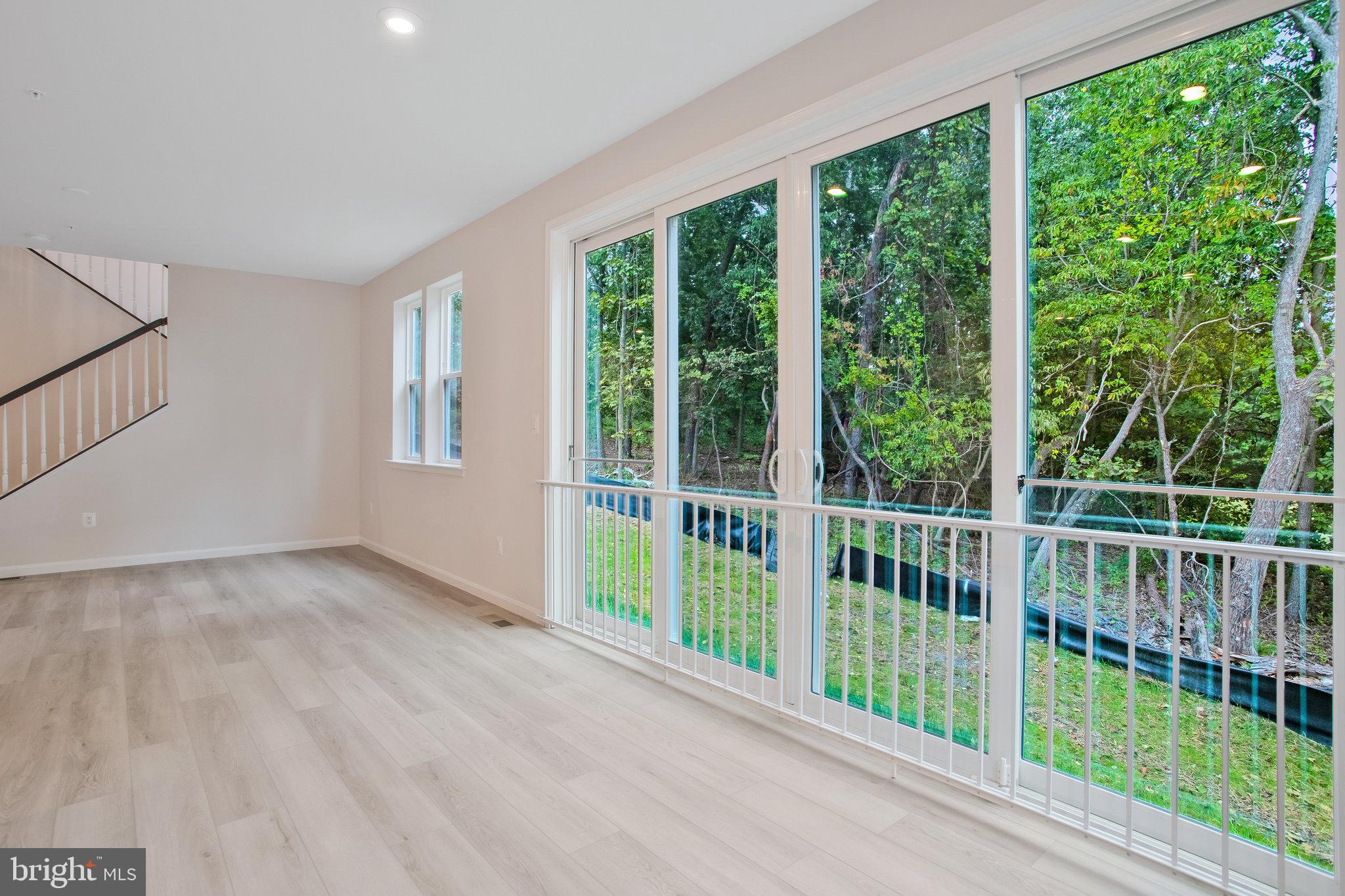 LOVING ESTATES - Residential