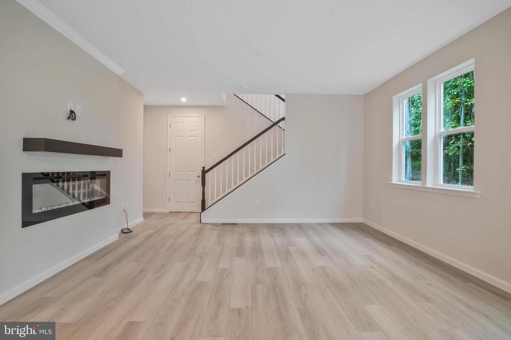 LOVING ESTATES - Residential