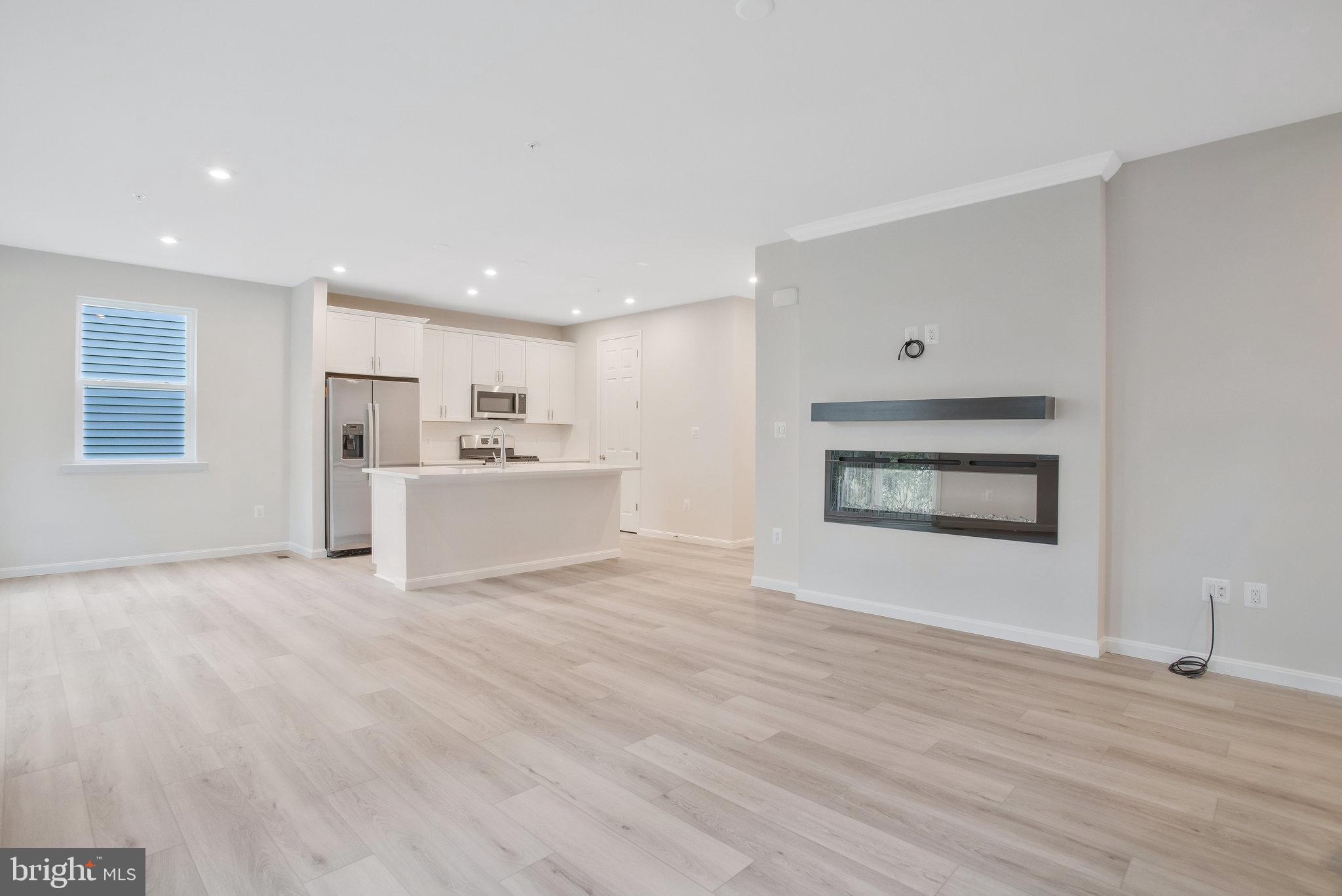 LOVING ESTATES - Residential