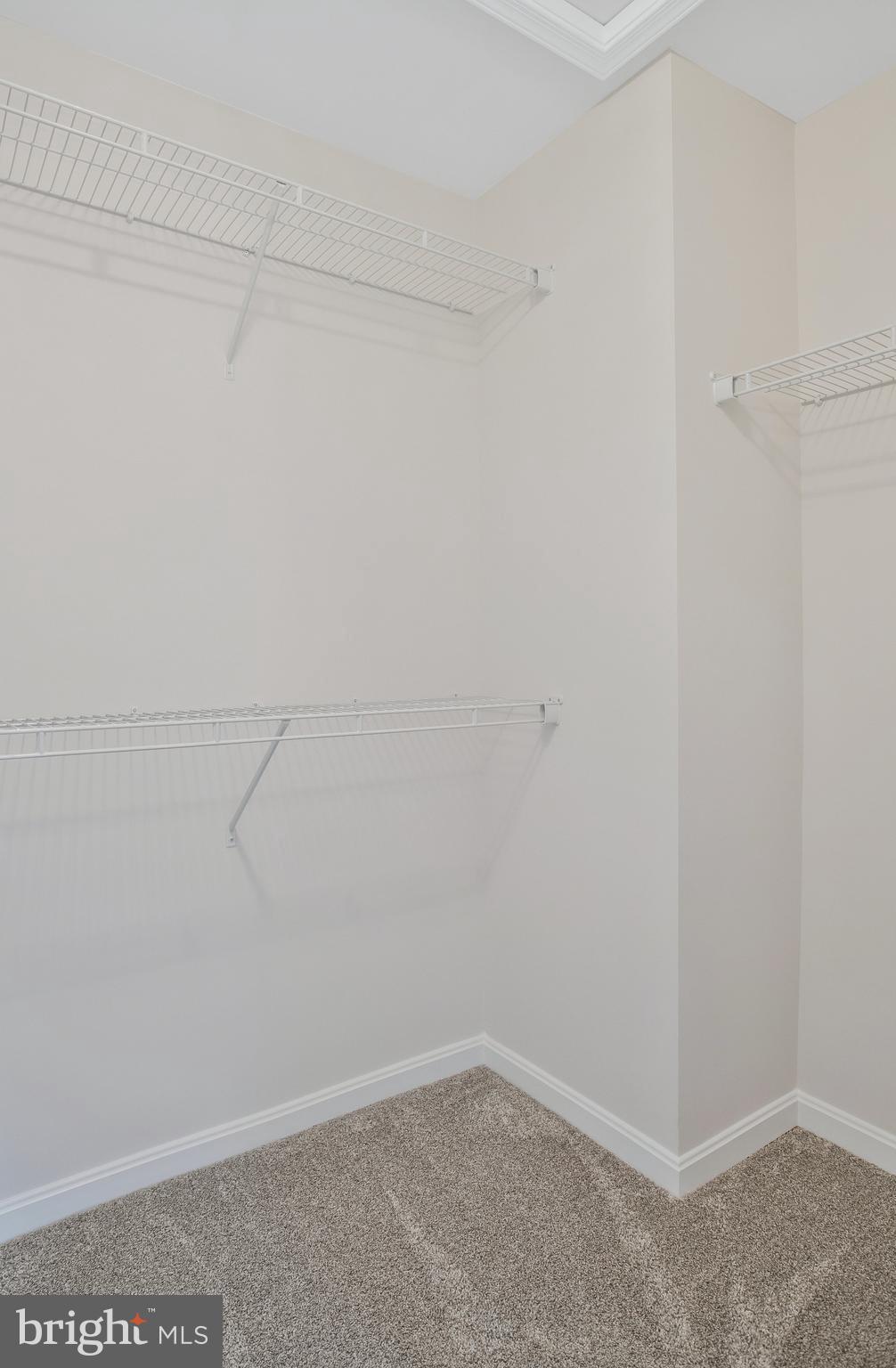 LOVING ESTATES - Residential