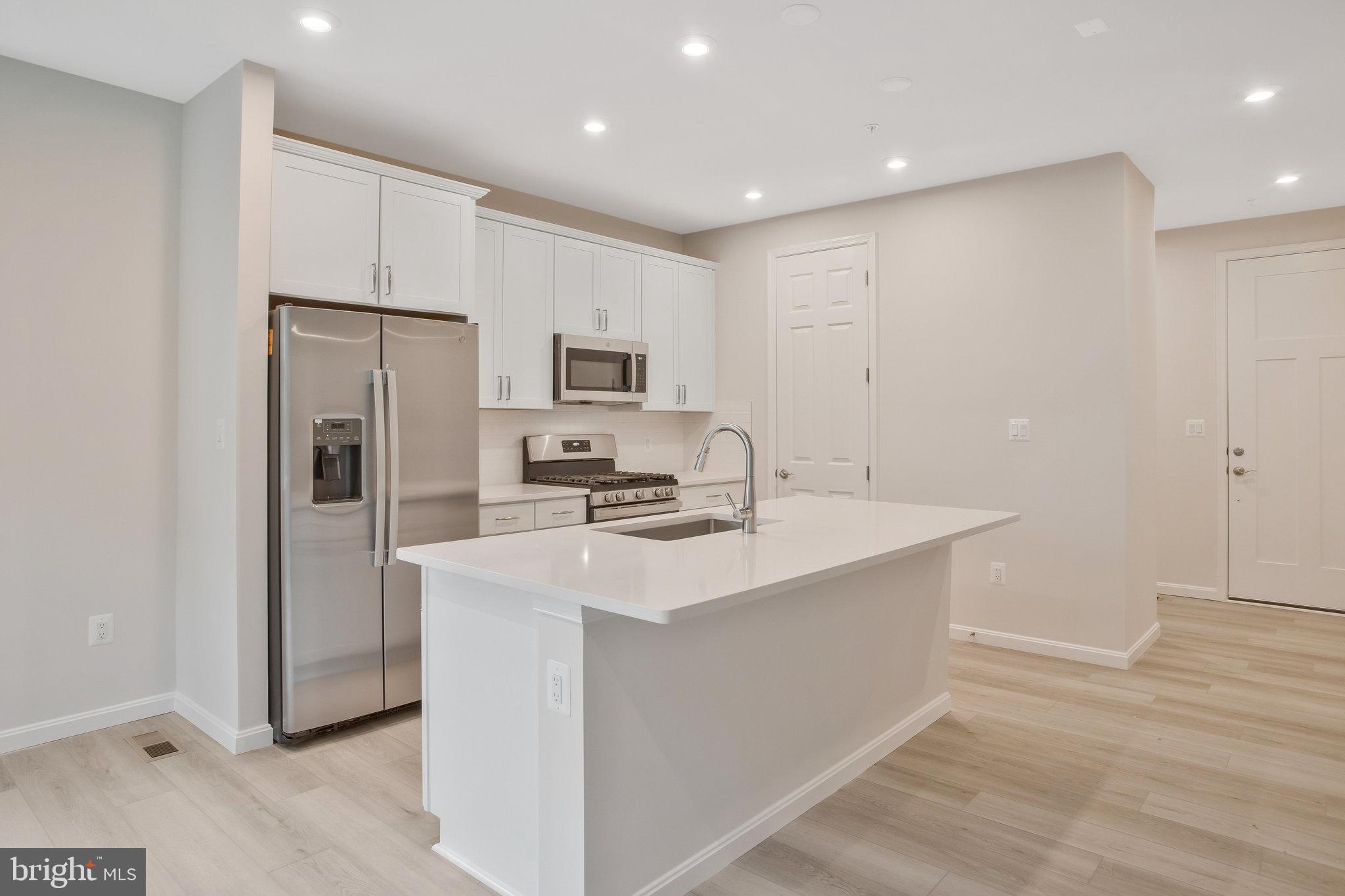 LOVING ESTATES - Residential