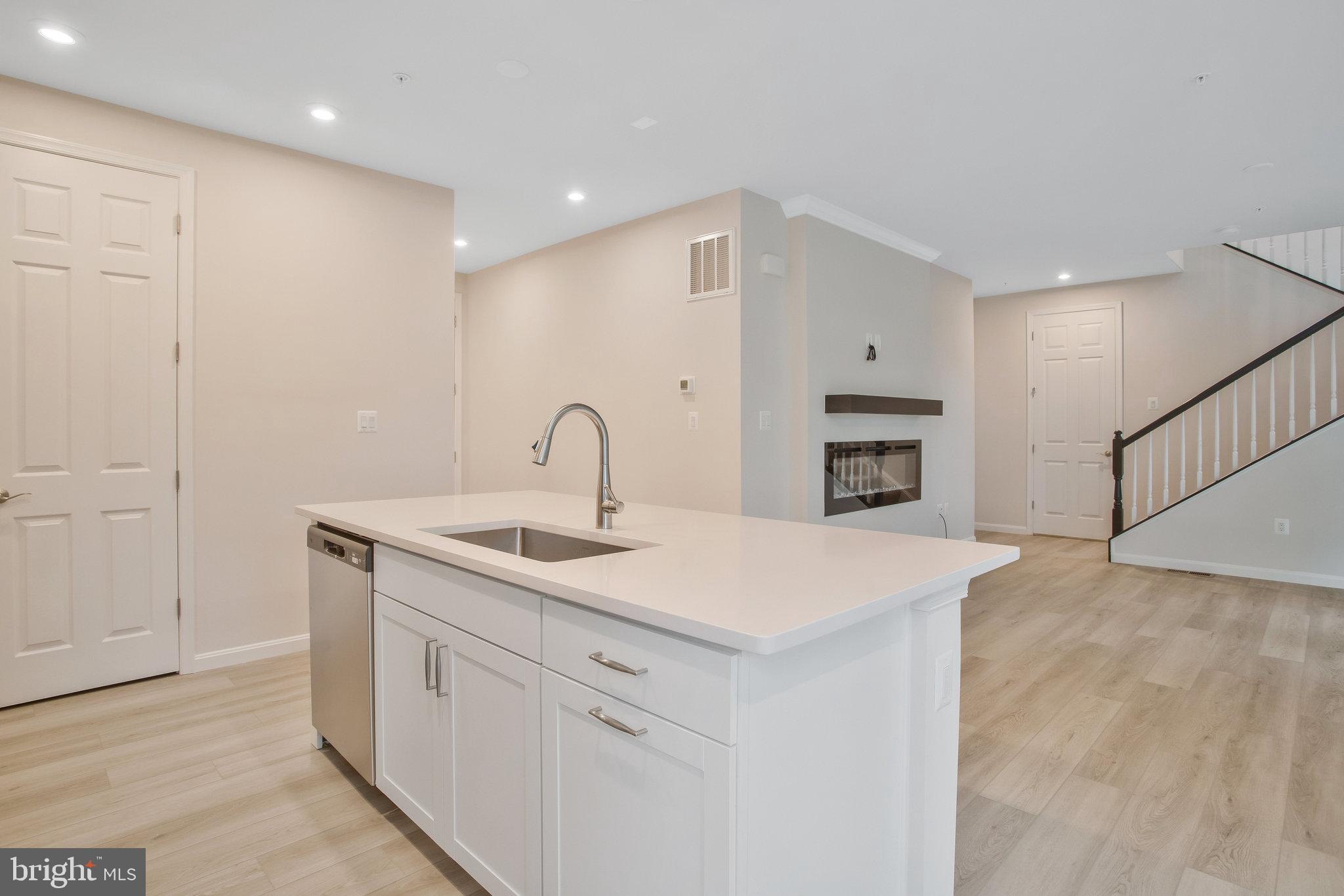 LOVING ESTATES - Residential