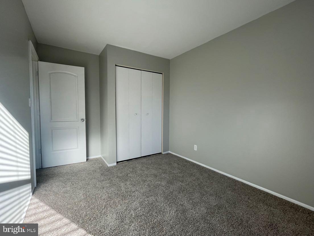 HARFORD SQUARE - Residential