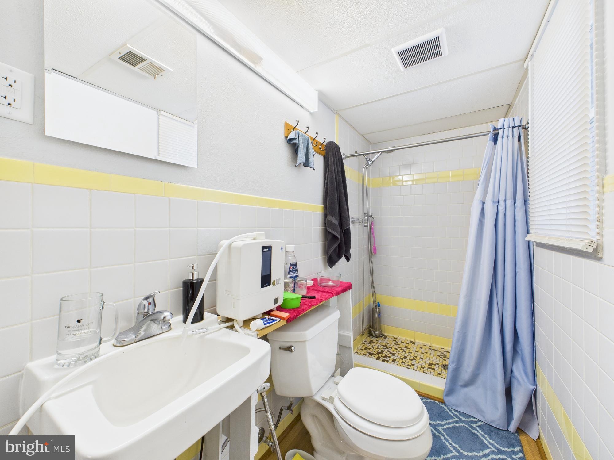 VALLEY VIEW - Residential