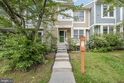 MLS: VAFX2345460