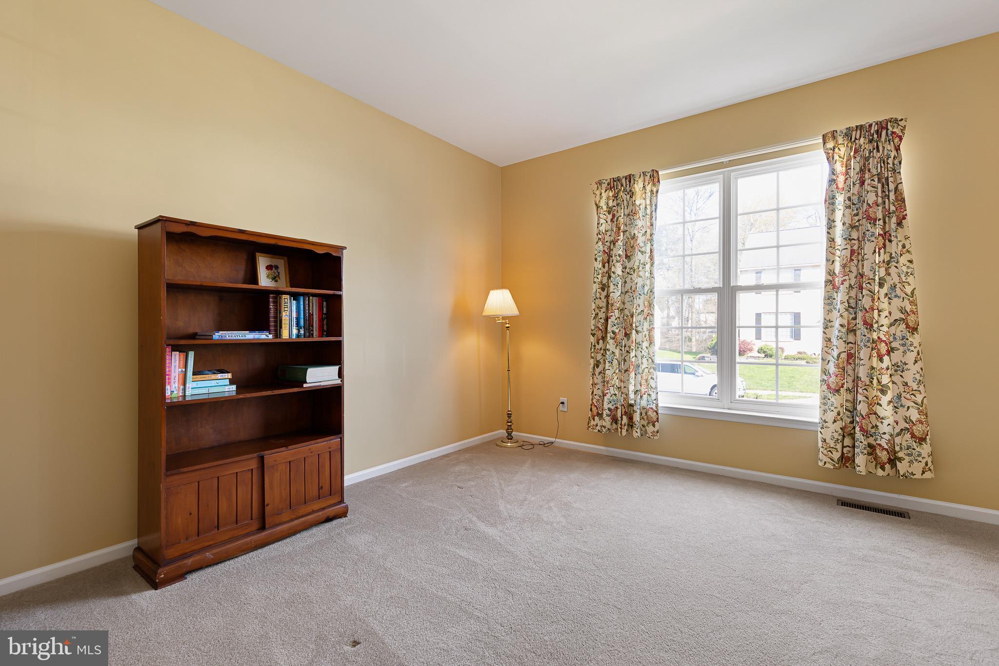 MALLARD POINTE - Residential