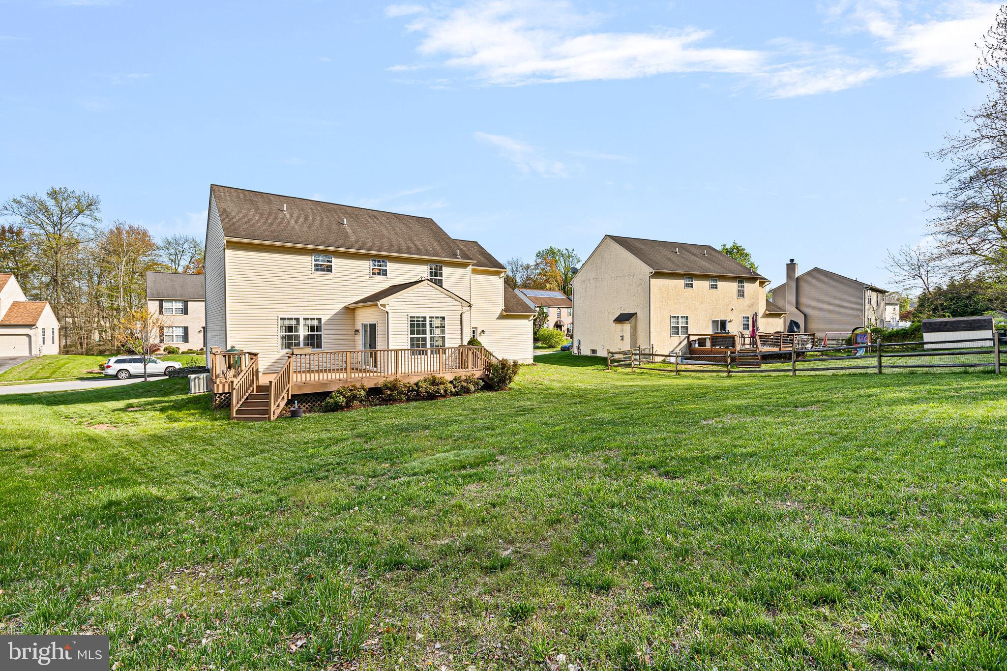 MALLARD POINTE - Residential