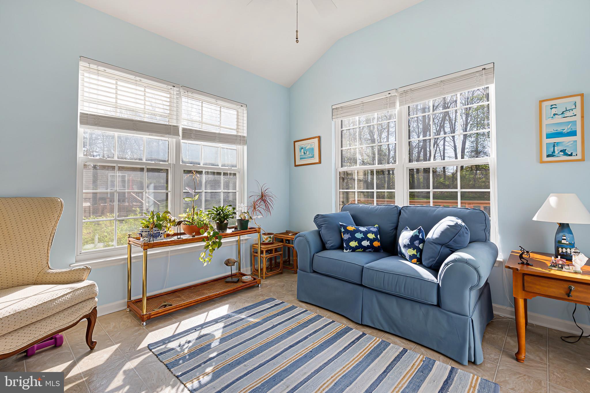 MALLARD POINTE - Residential