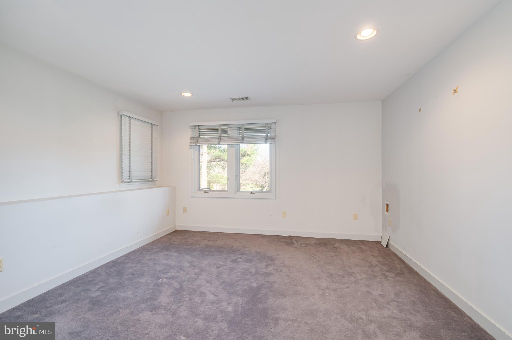 CRESS CREEK - Residential