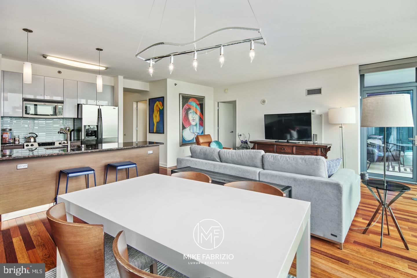 RITTENHOUSE SQUARE - Residential