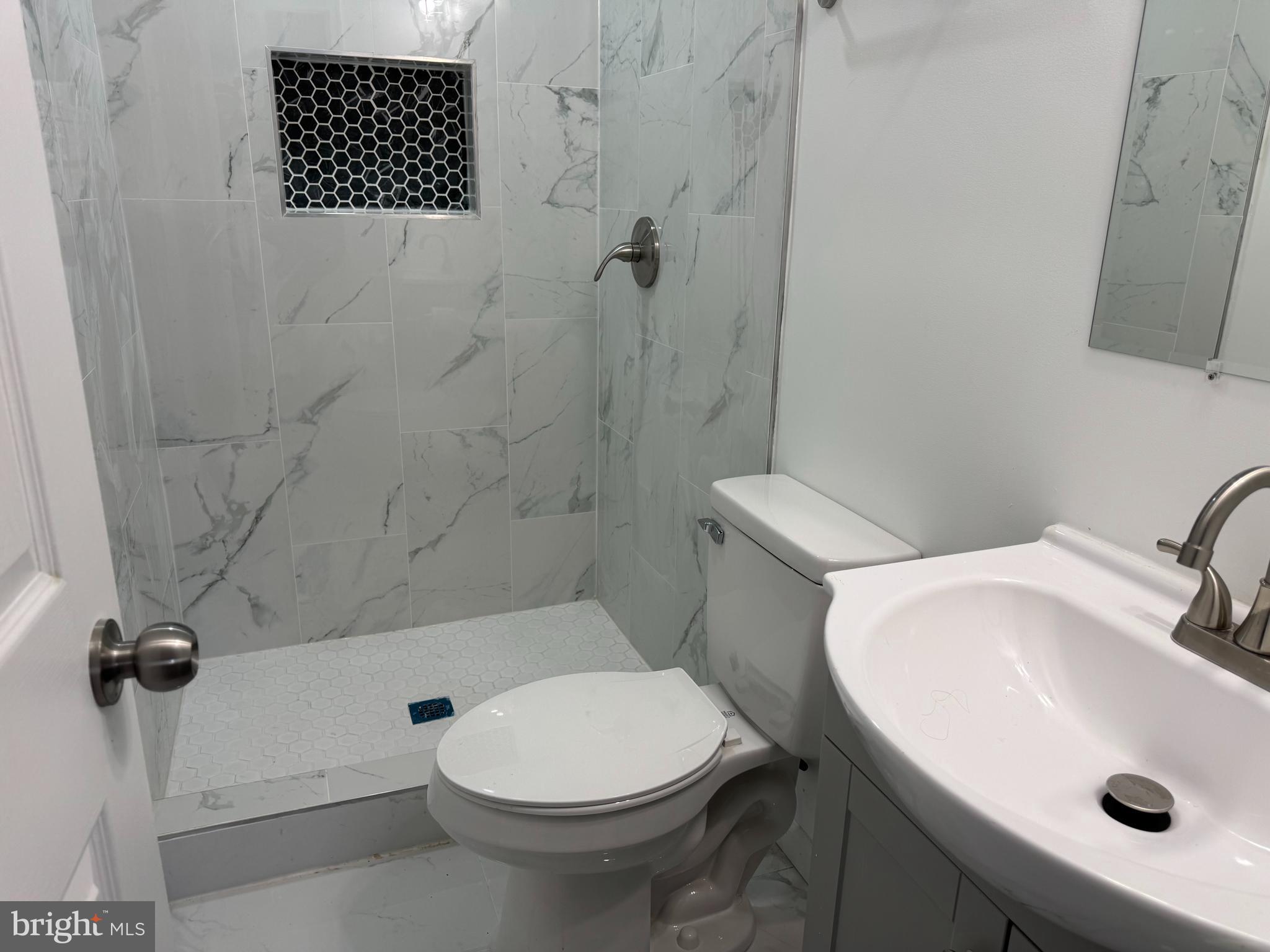 STONERIDGE II - Residential Lease