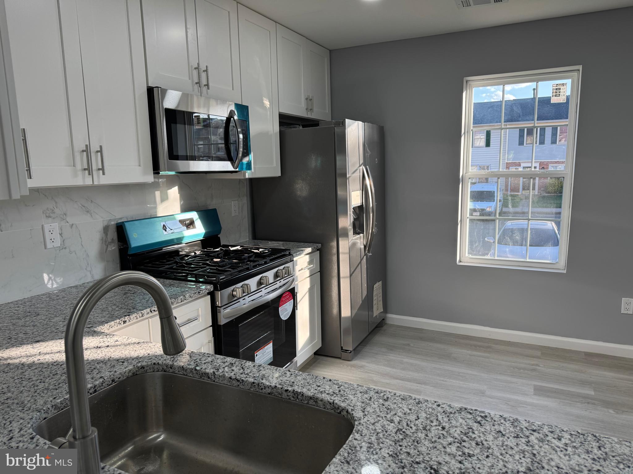 STONERIDGE II - Residential Lease