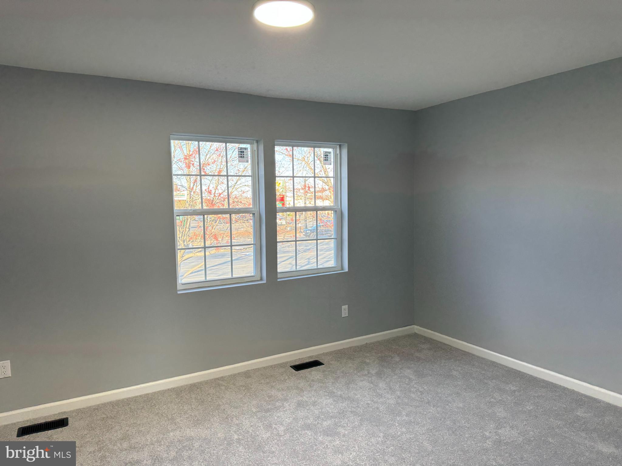 STONERIDGE II - Residential Lease