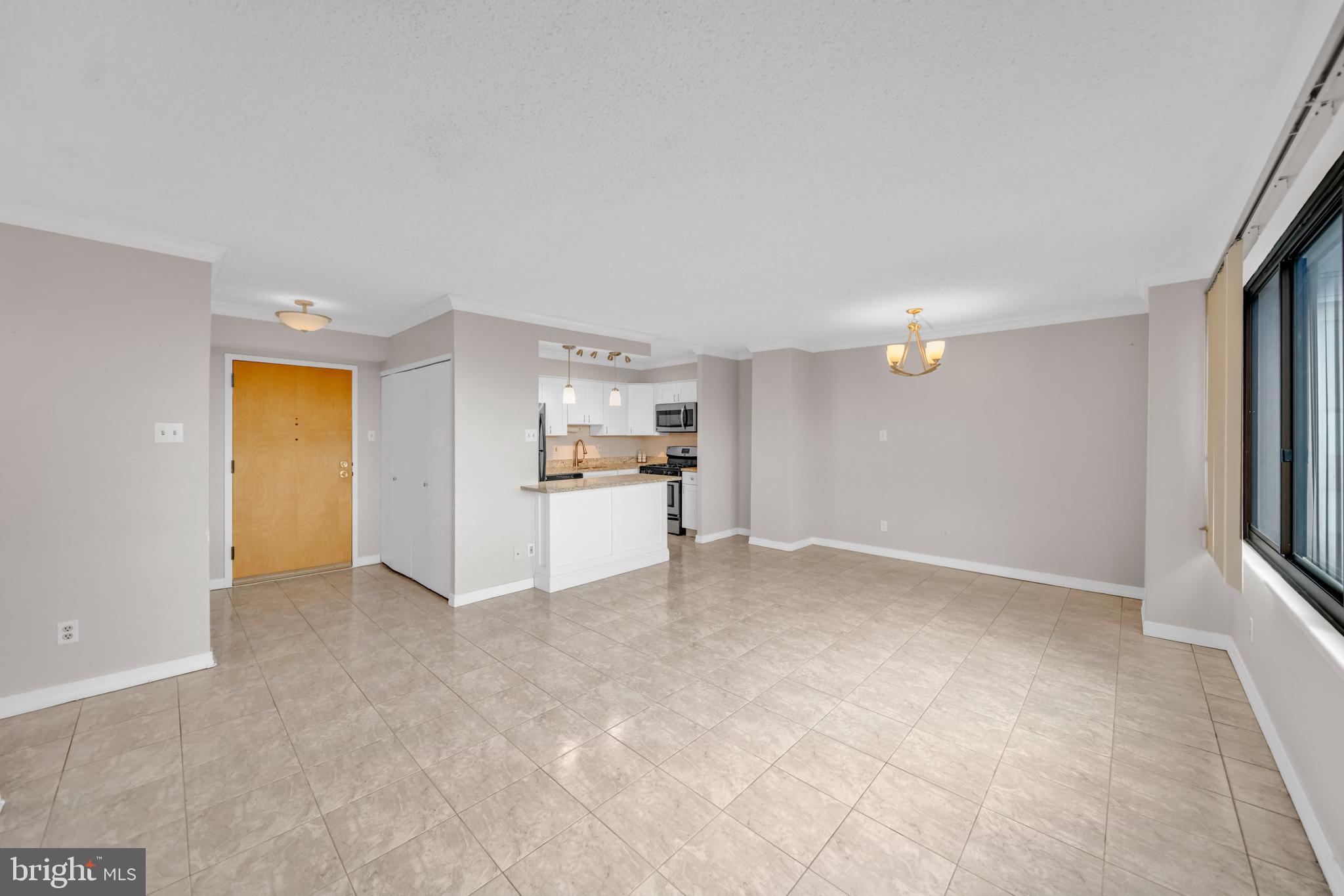 LOGAN CIRCLE - Residential