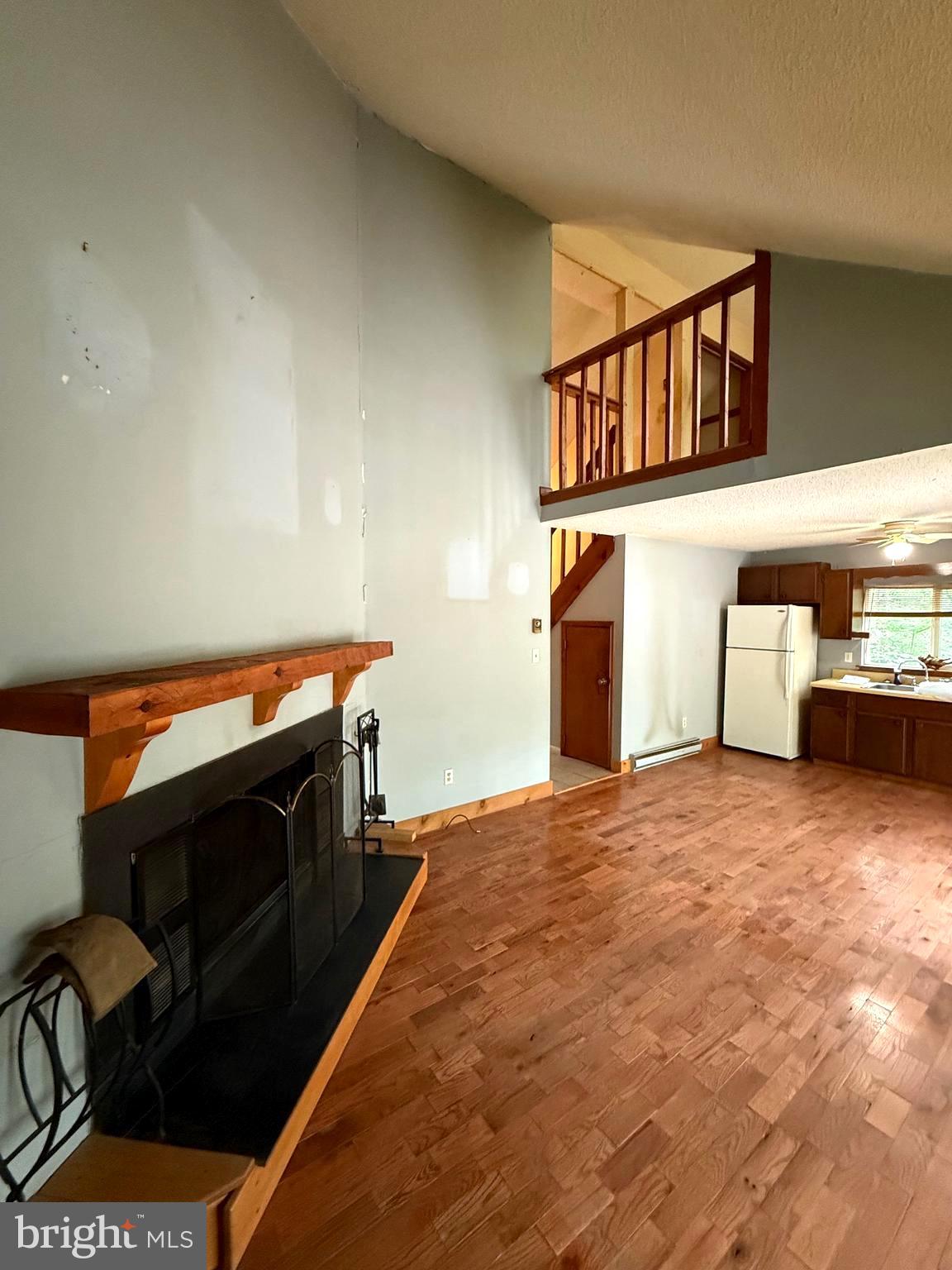 GLENWOOD FOREST - Residential