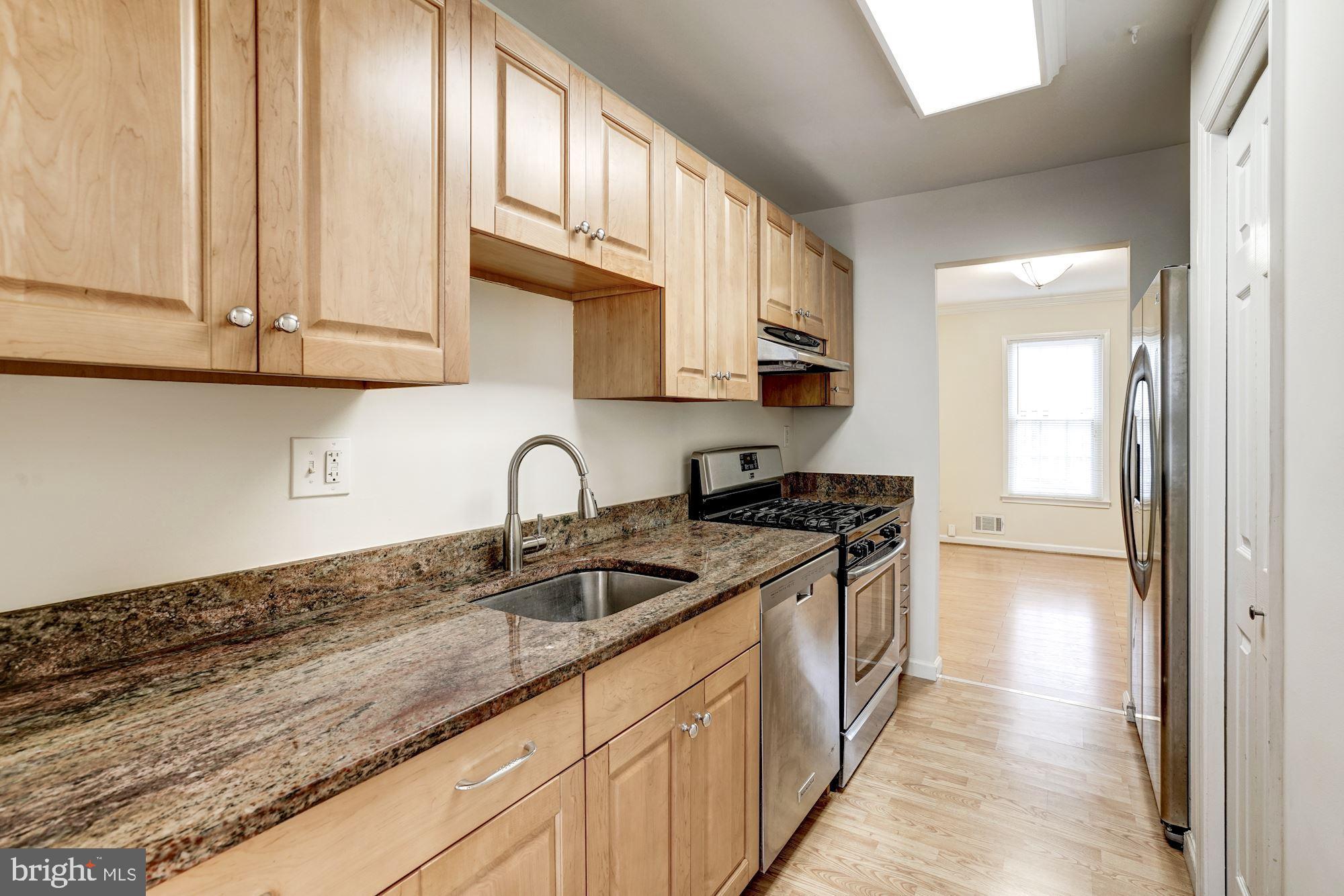 DEEPWOOD - Residential Lease