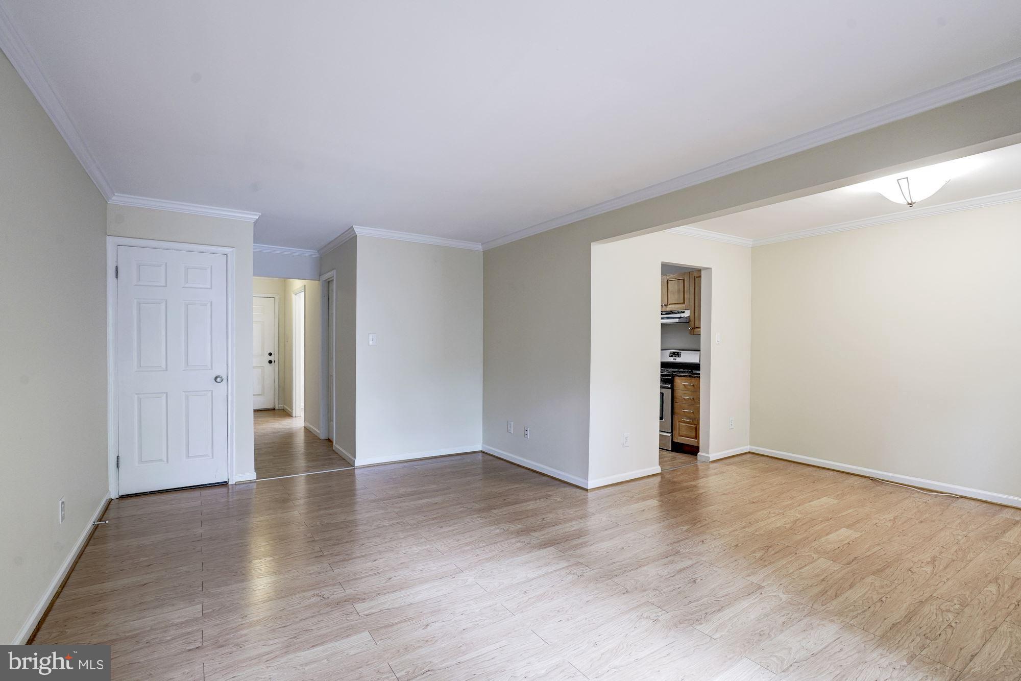 DEEPWOOD - Residential Lease