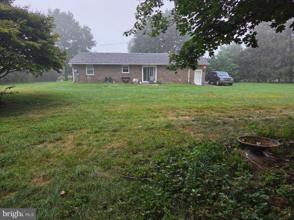 Photo of 4942 W Elizabethtown Rd, MANHEIM, PA 17545 (MLS # PALA2076840)