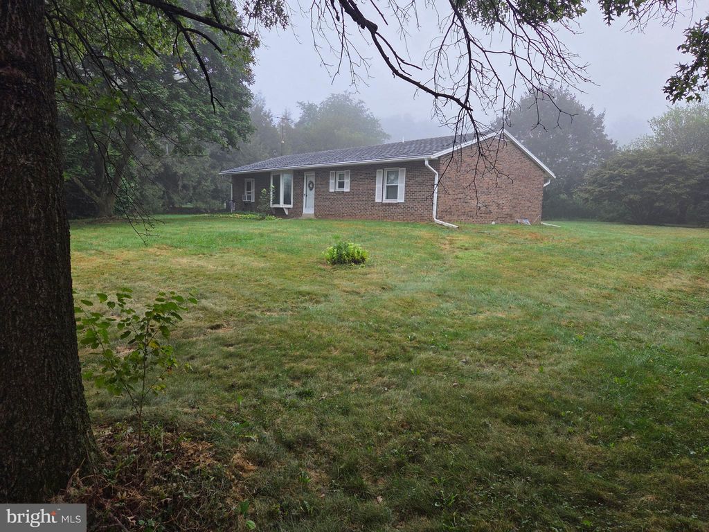 Photo of 4942 W Elizabethtown Rd, MANHEIM, PA 17545 (MLS # PALA2076840)