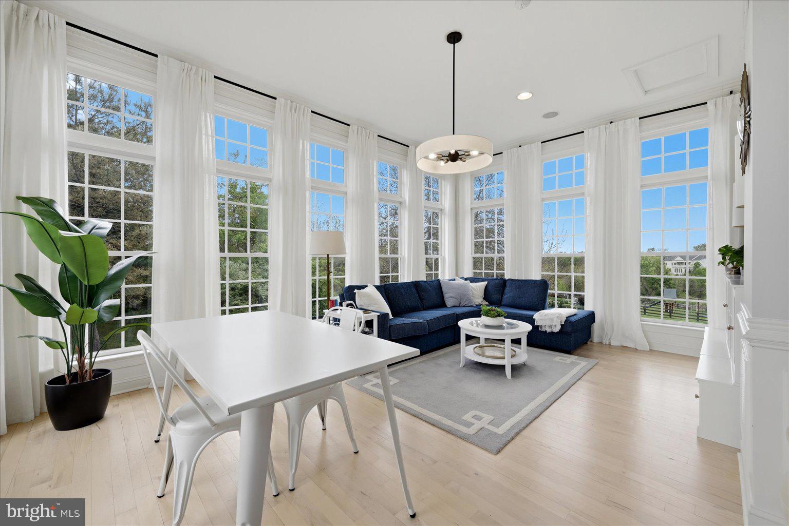 EAGLE CREEK - Residential