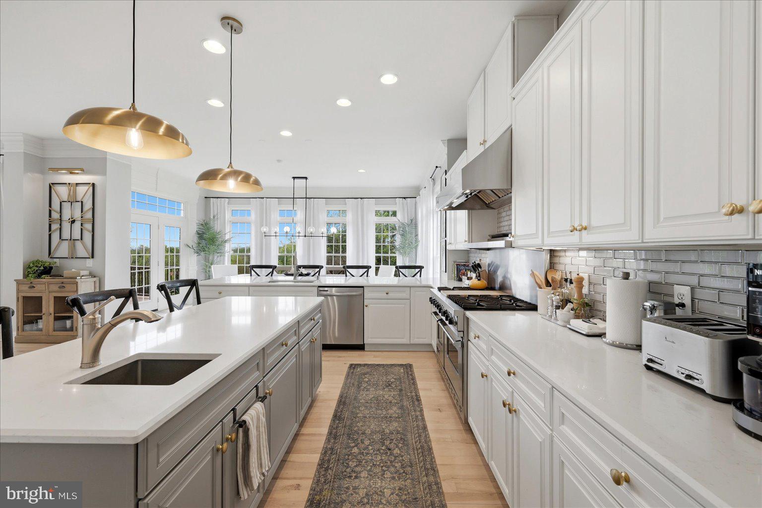 EAGLE CREEK - Residential