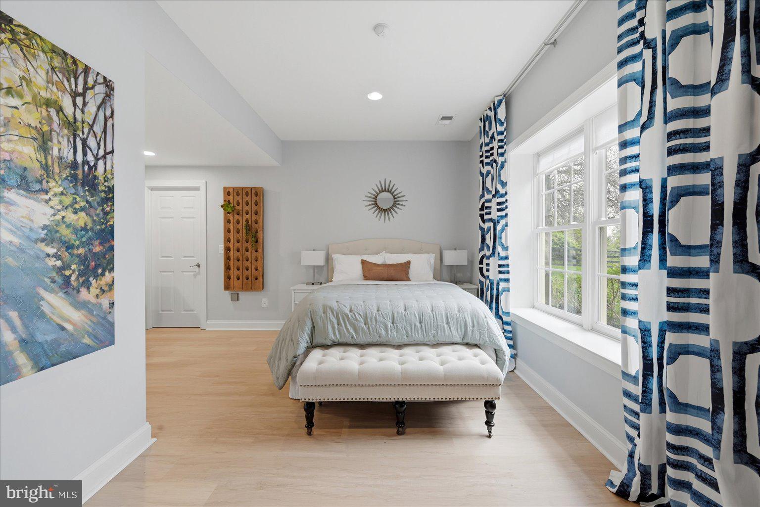 EAGLE CREEK - Residential