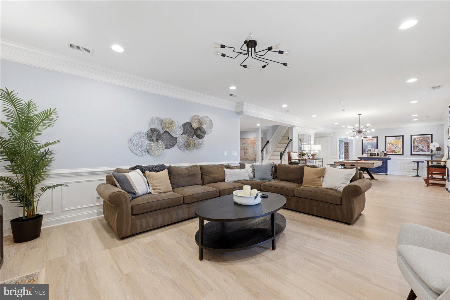 EAGLE CREEK - Residential