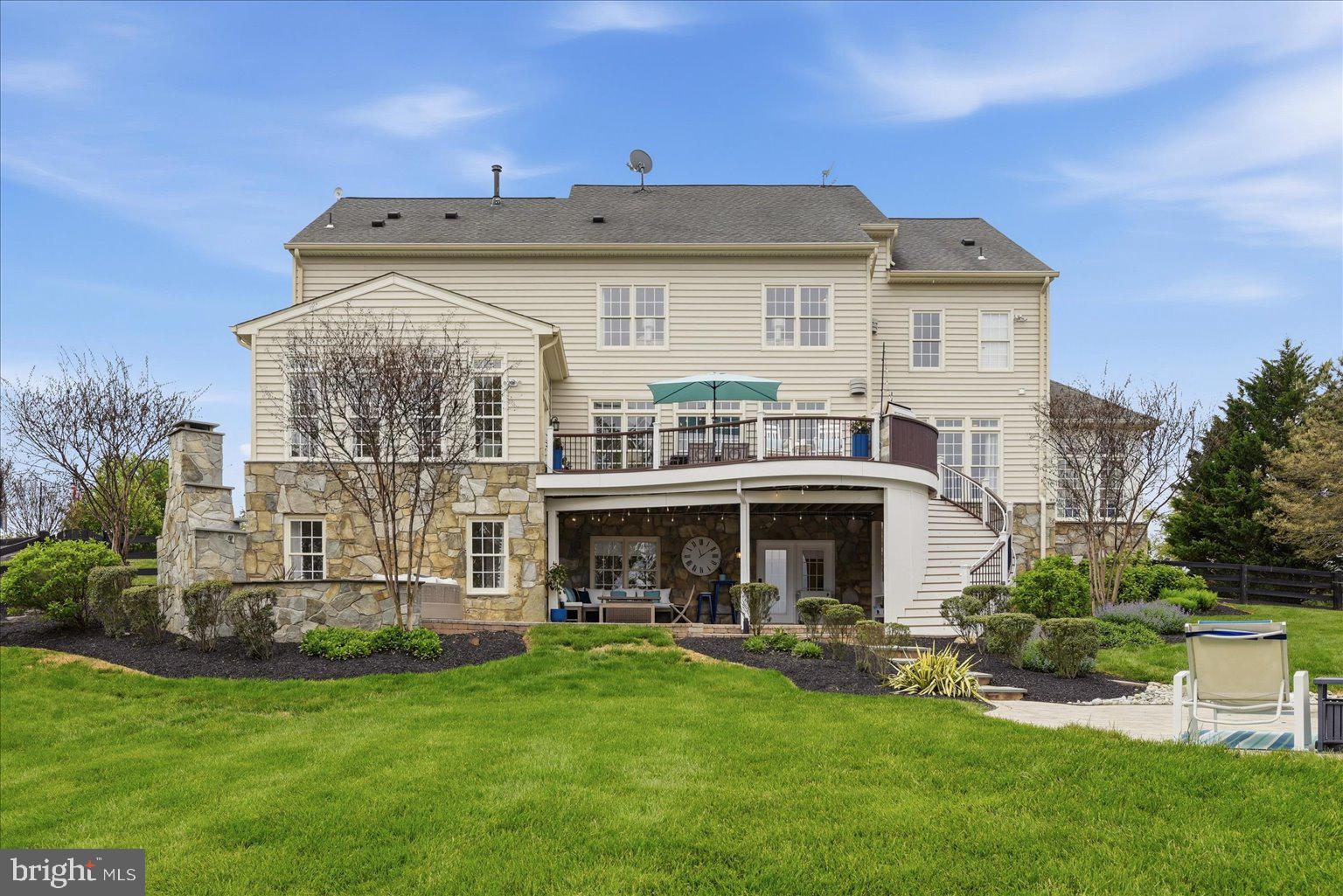 EAGLE CREEK - Residential