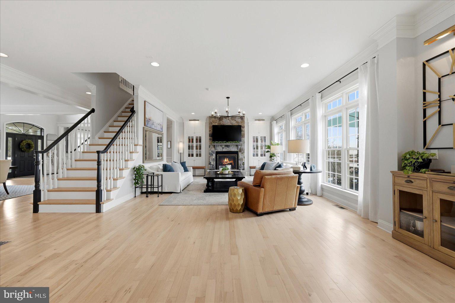 EAGLE CREEK - Residential