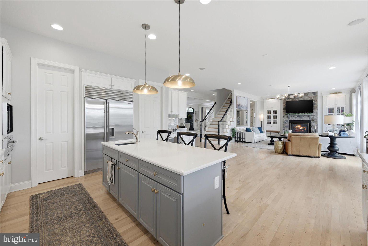 EAGLE CREEK - Residential