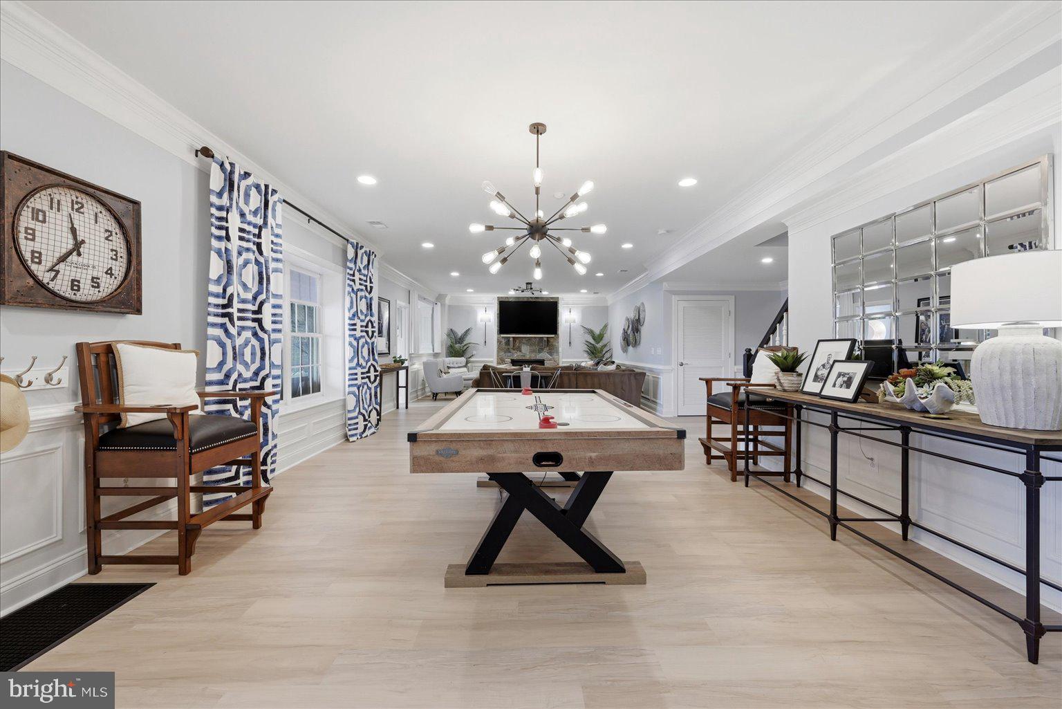 EAGLE CREEK - Residential