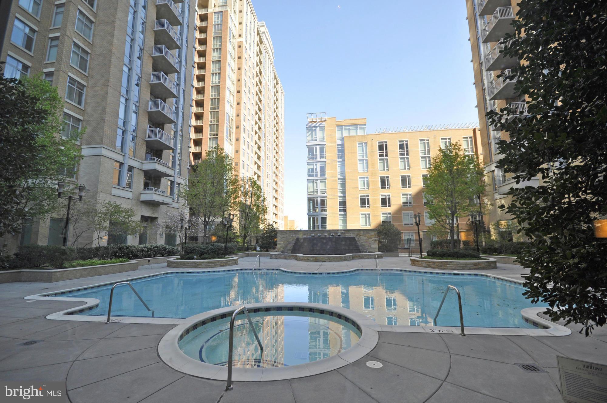 MIDTOWN AT RESTON TOWN CENTER - Residential Lease