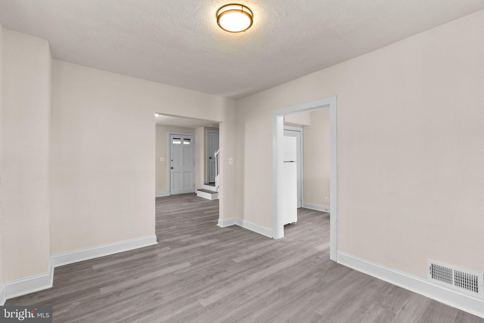 RIDGELEIGH - Residential