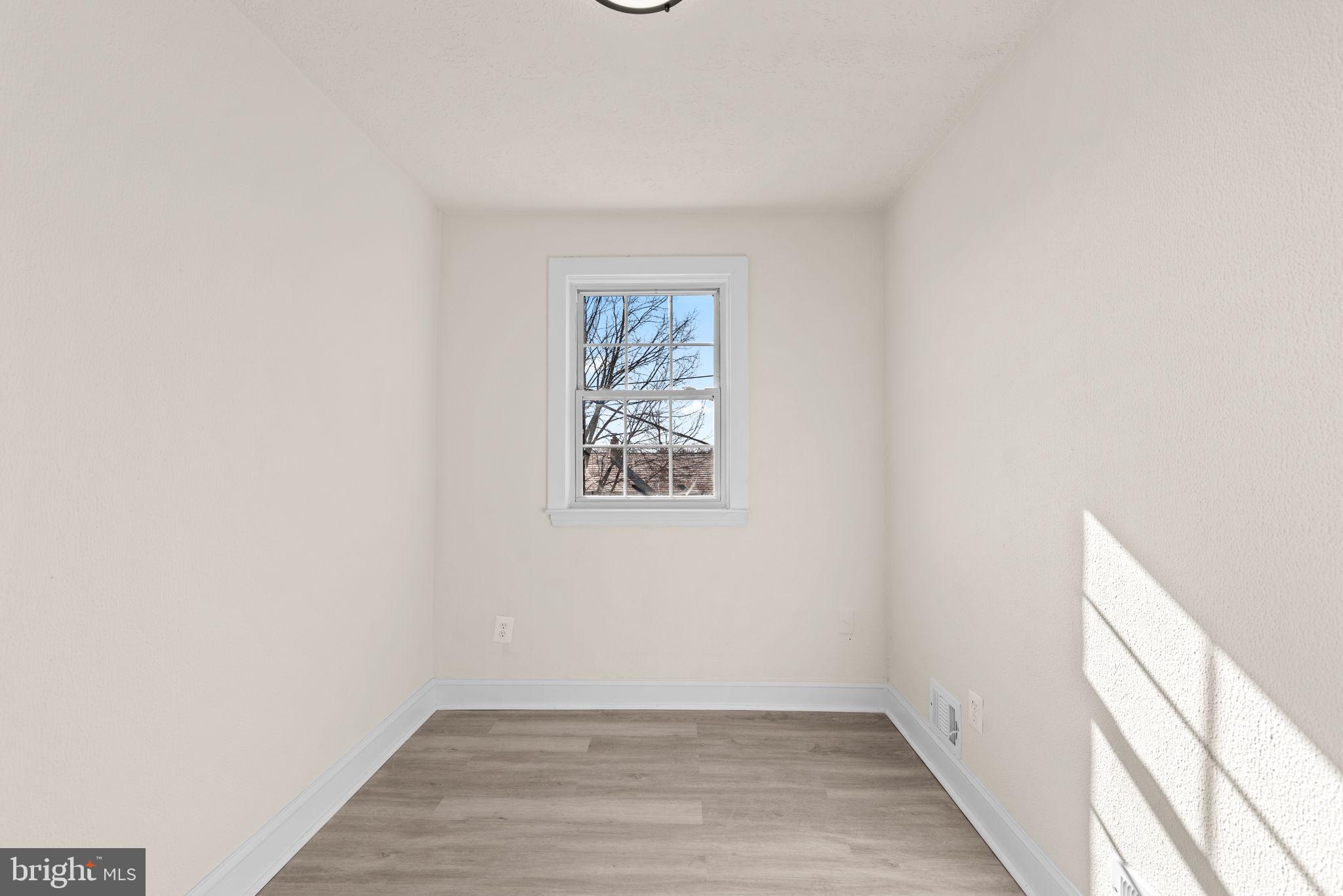 RIDGELEIGH - Residential