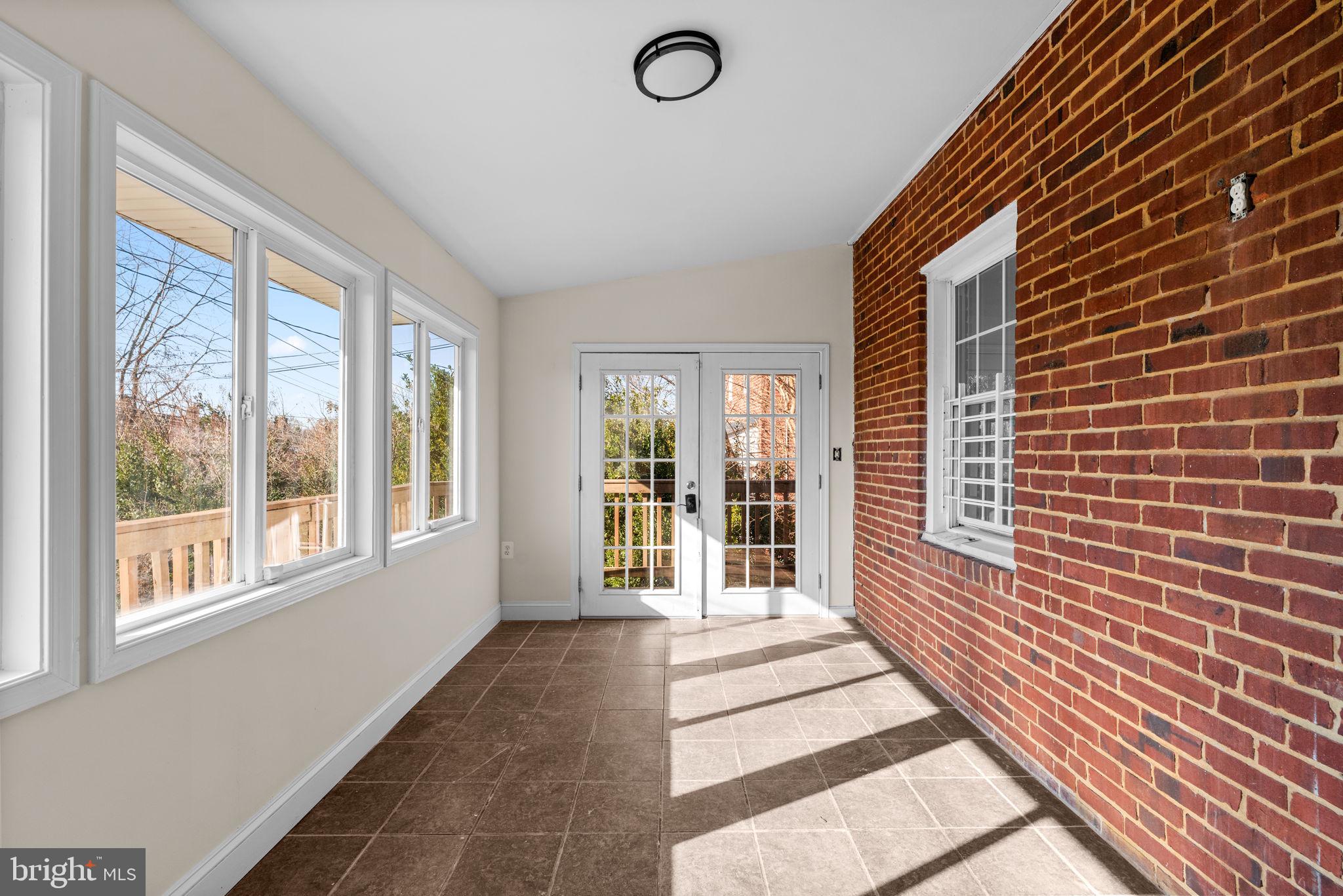 RIDGELEIGH - Residential