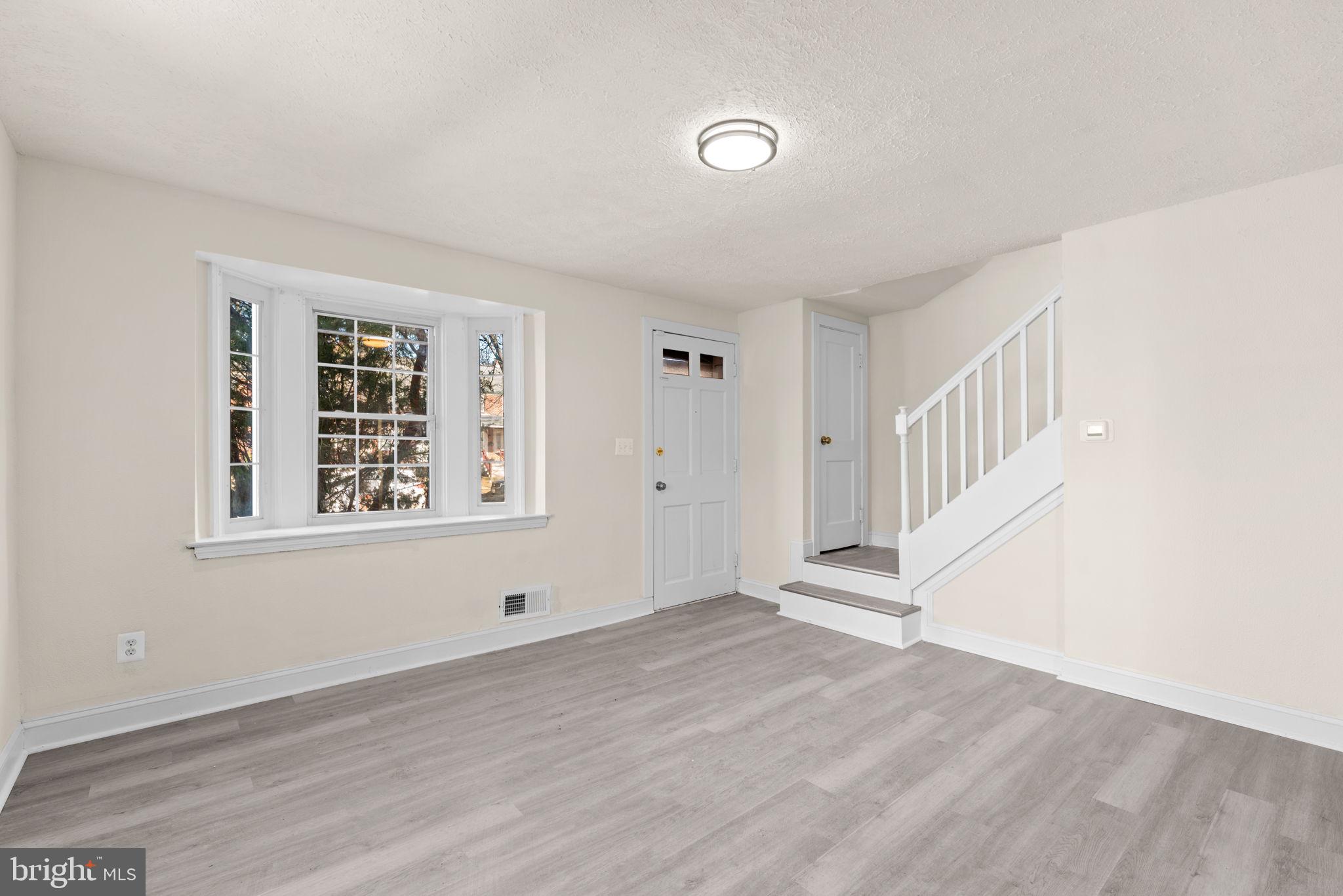 RIDGELEIGH - Residential